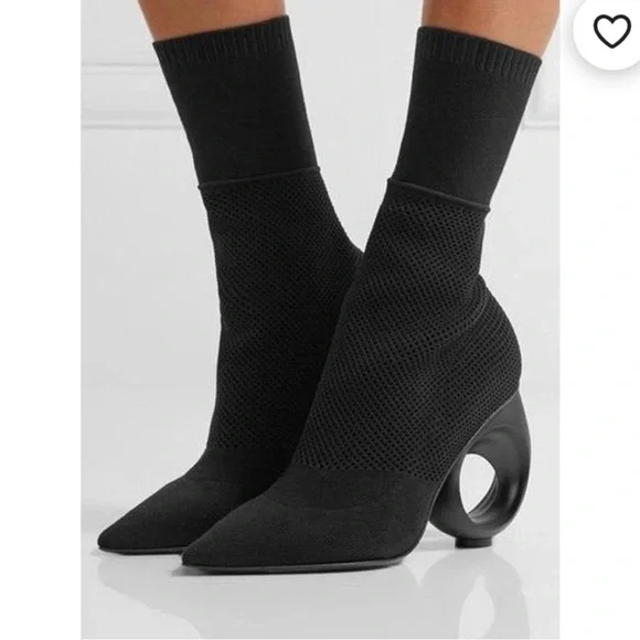 Burberry Kimberly Sock Knit Circle Heel Boots 38.5